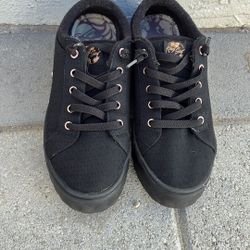 Roxy Black Shoes 
