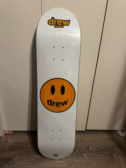 Justin Bieber drew house deck
