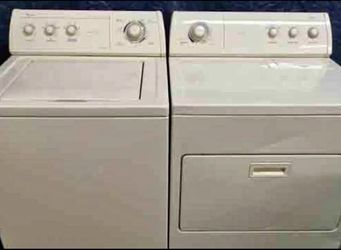 Good working whirlpool washer and dryer set
