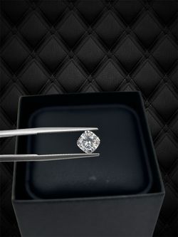 Cushion Cut lab-grown certified diamond 💎