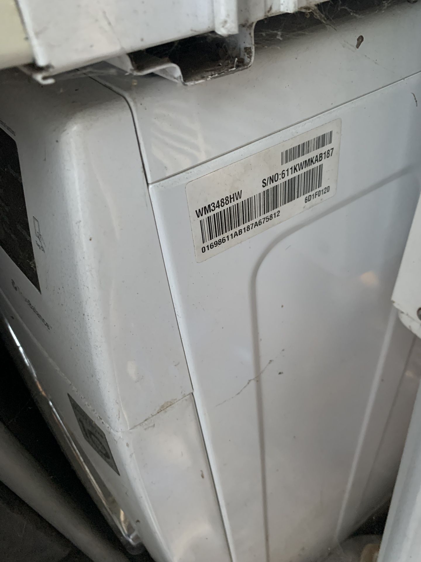 LG washer/dryer All In One (WM3488HW)