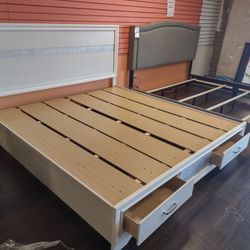 King Platform Bedframe Box Spring Not Required