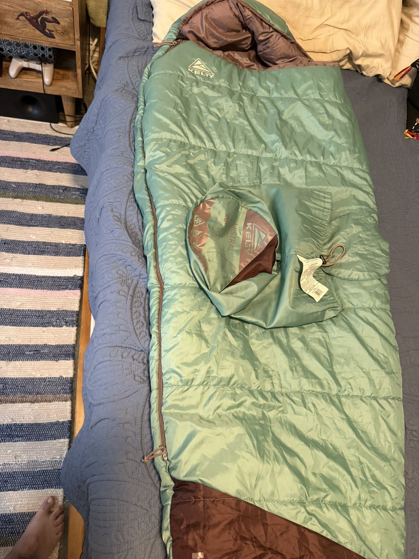 2025 Kelly Mistral sleeping bag color malachite 60”
