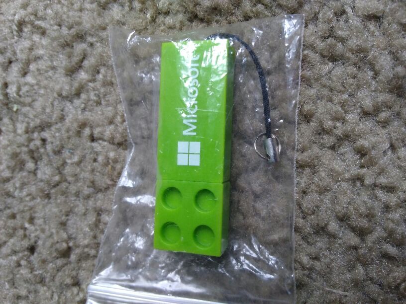 Microsoft data storage stick 2 GB