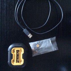 DeWALT Earbuds 