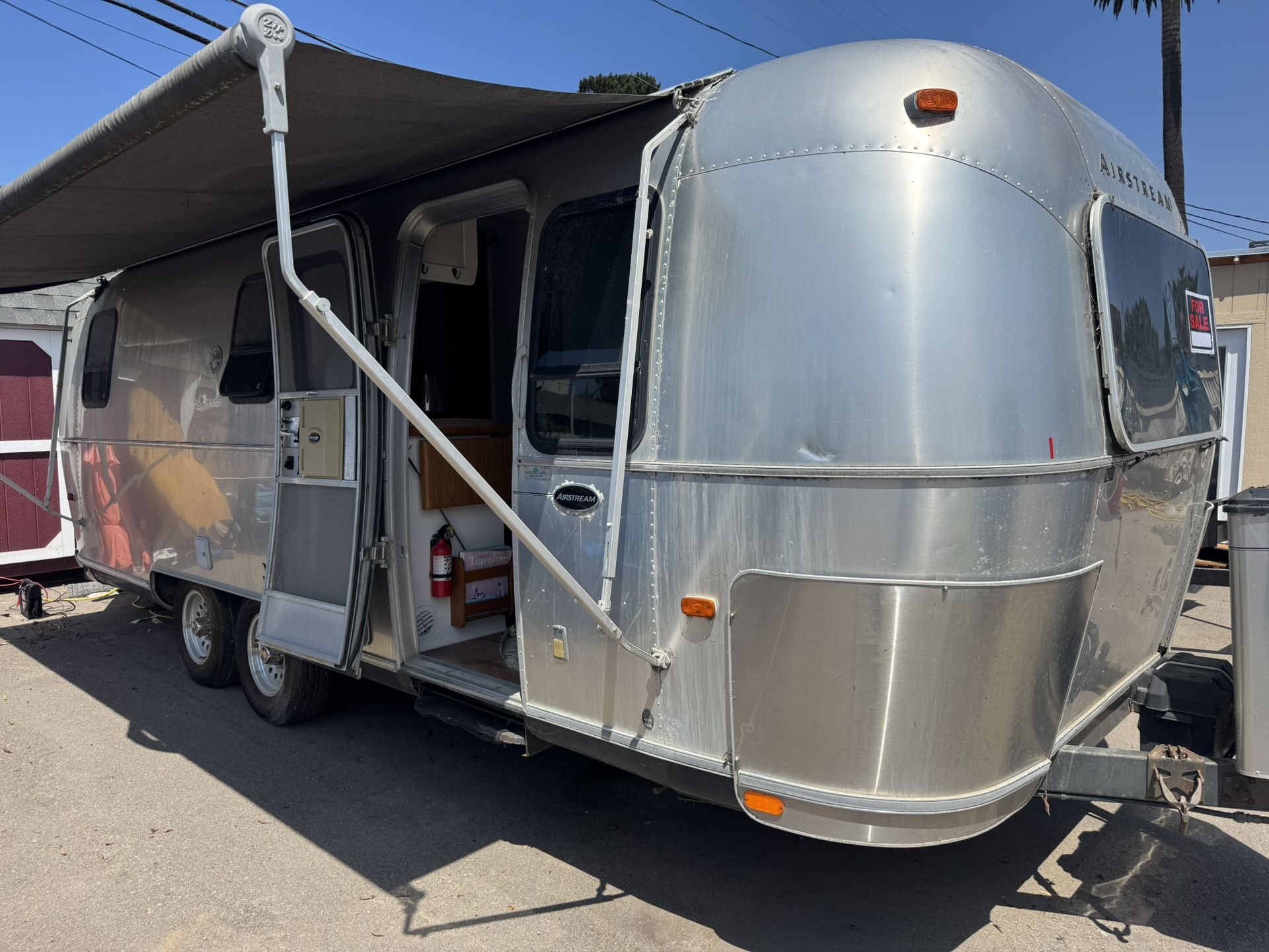 2002 Airstream 25’