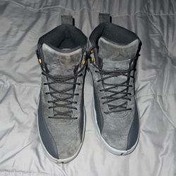 JORDAN 12 Greys And Gold 