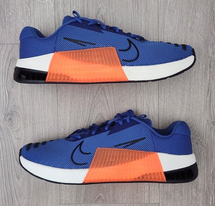 Nike Metcon 9  Weightlifting Training Workout Gym Shoes DZ2617-401 Men's Size 11 🏋