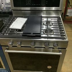 5.8 cu. ft. Gas Range with Self-Cleaning Oven in Stainless Steel