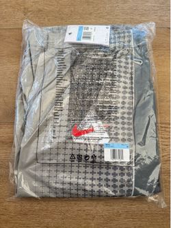 Nike x Palace England Solo Swoosh Track Pants Pewter Grey IM3202-052 Size Medium