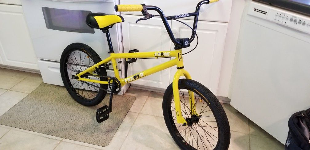 Framed forge bmx bike hot sale