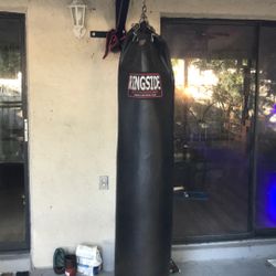 Kickboxing Heavy Bag 