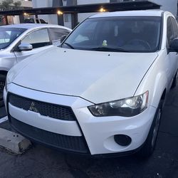 Mitsubishi Outlander 2010