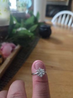 Moissanite diamond ring (7)