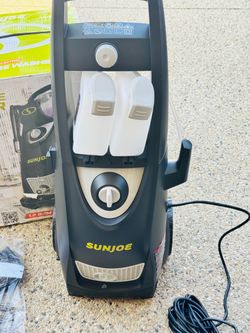 Sun Joe 2030 MAX PSI 1.2 GPM 13 Amp Cold Water Corded Electric Pressure Washer with Foam Cannon and Detergent Included