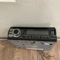 Pioneer Stereo 