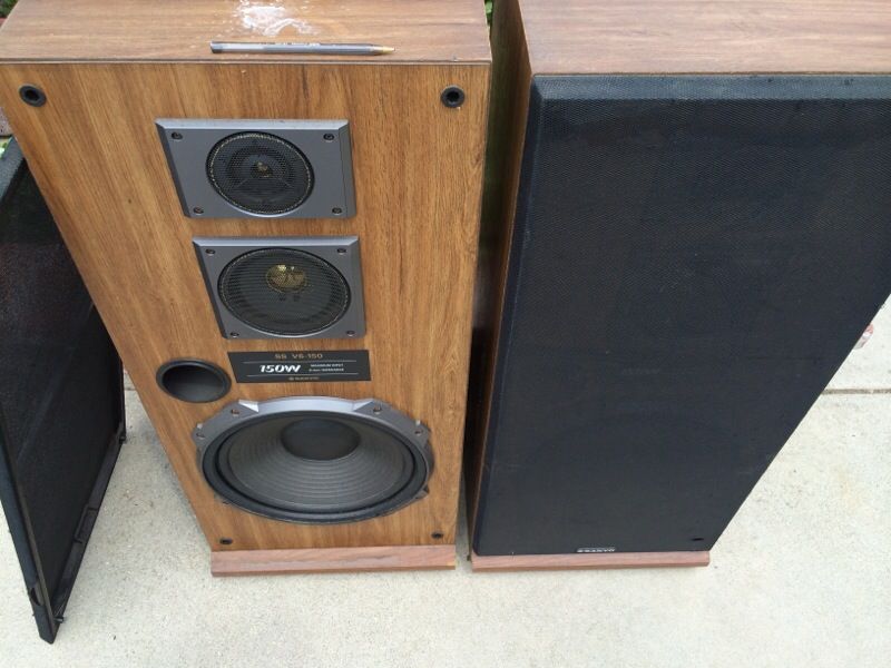 Vintage Sanyo SS V6-150 Speakers