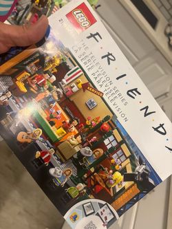 Friends Lego a lil dusty