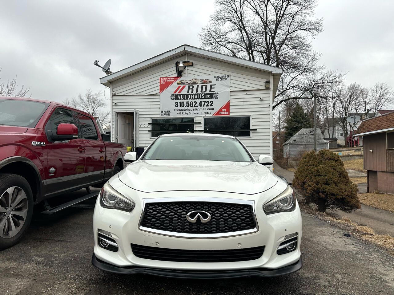 2015 Infiniti Q50