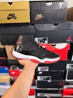 2019 Jordan Bred 11s size 9.5 USED But Clean