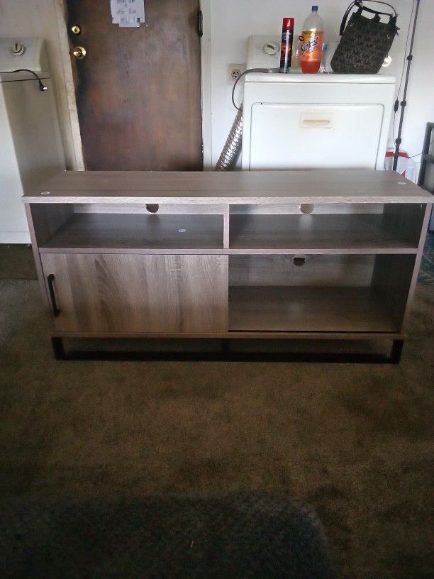 Essentials Mixed Material Tv Stand