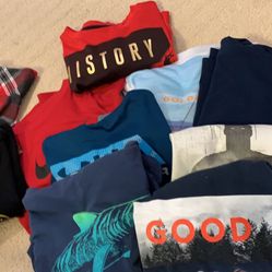 Boys Hooded LongSleeves/size 8