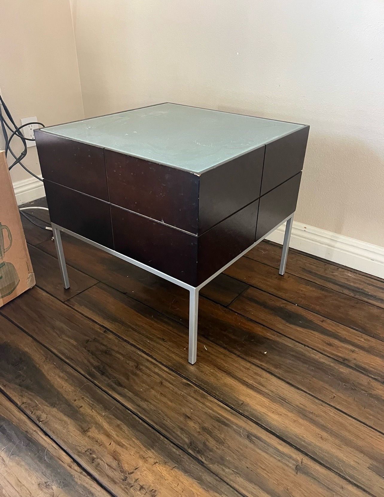 Storage Side Table!