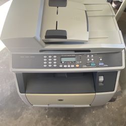 All in One Color LaserJet 2820 - Firm Price