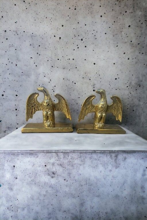 Beautiful Pair vintage solid brass nati Germany eagle sculpture / Bookends
