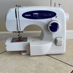 Beginner Brother Sewing Machine Xl2230