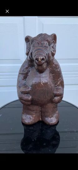 ALF statue