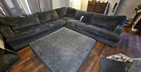 Sectional Couch
