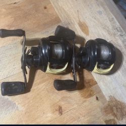 2x Wrights And Mcgill Skeet Reese Addition Right Handed Baitcasting Reels