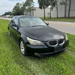 BMW 528i 2008