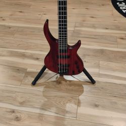 Tobias Bass Guitar