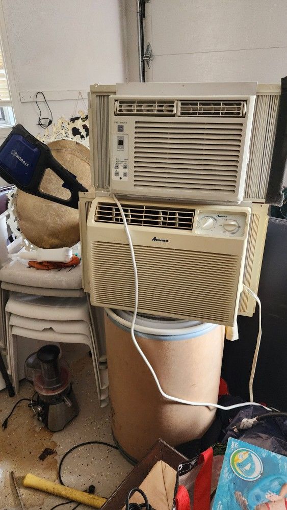 5000btu Air Conditioners $50 Each Both For $75