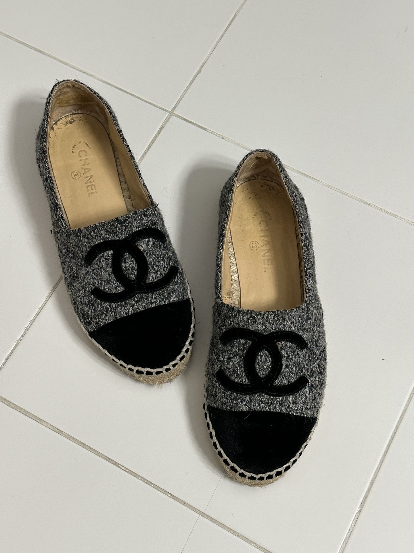 Preowned Chanel Wool & velvet Size 38 Espadrilles Shoes for Sale in Newport  Beach, CA - OfferUp