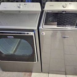 Maytag washer and dryer set