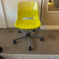 Office Swivel Chair 