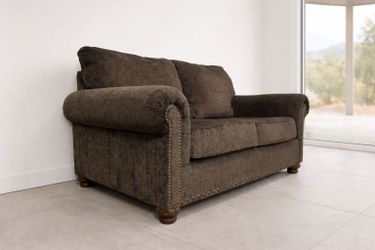 Nail Trim Loveseat