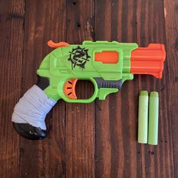 Zombie Strike Double Strike Pistol 