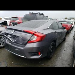 2020 Honda civic Lx 2.0 Sedan “PARTING oUT Parts
