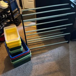 Sturdy Toy Rack With Buckets