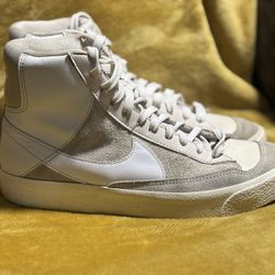Nike Blazer 6.5y 8w