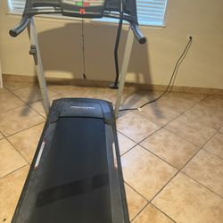 Treadmill 