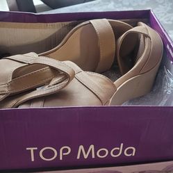 Top Moda High Heel 5 Inches. Preowed