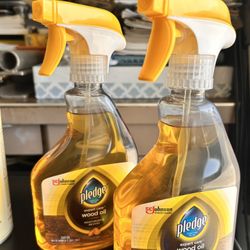 Wood Oil, this is a pack of 2, 16 Oz. spray bottles
