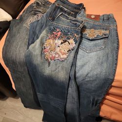 4 Pair Of Jeans