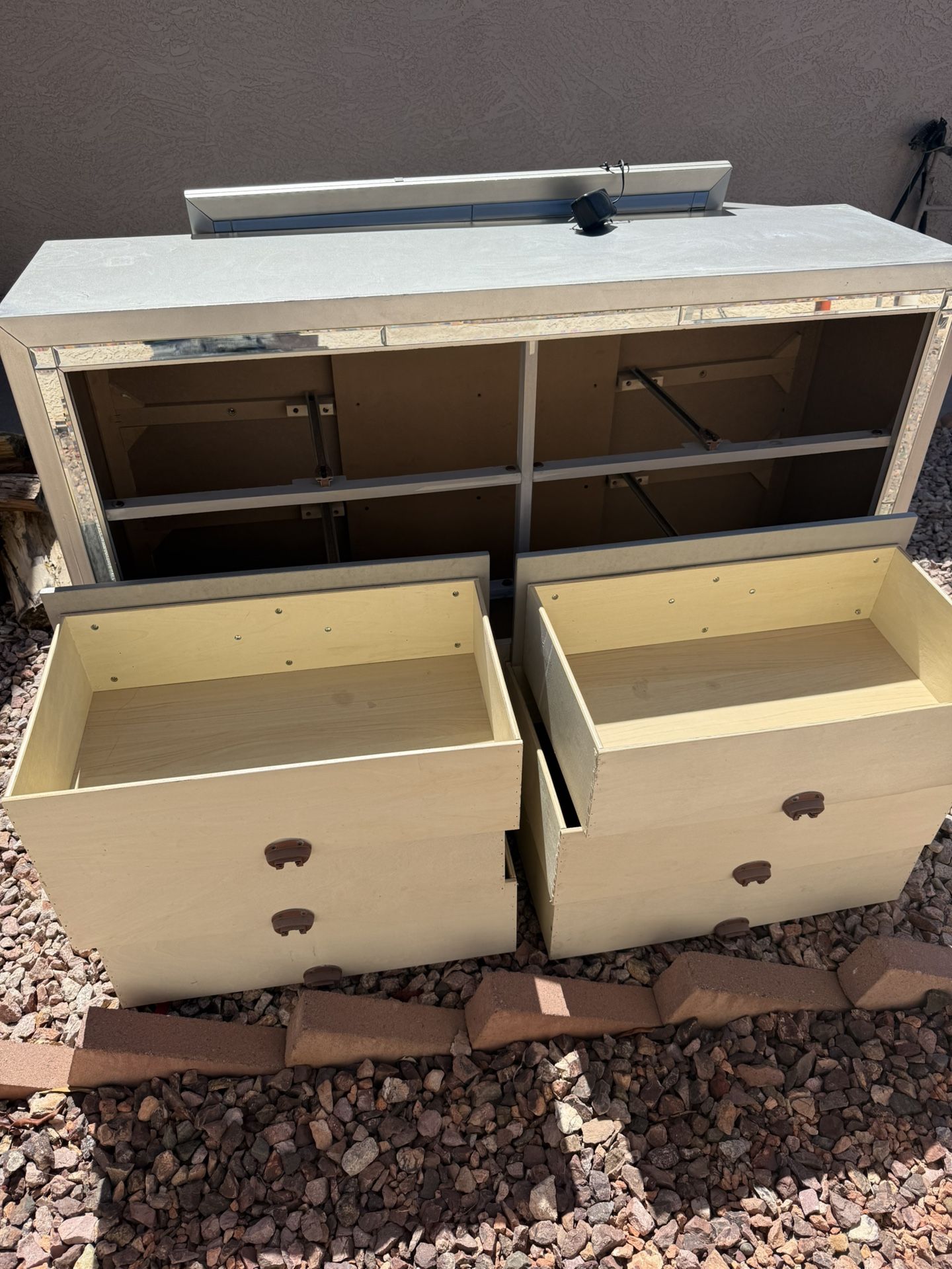 6 Drawer Dresser and Mirror