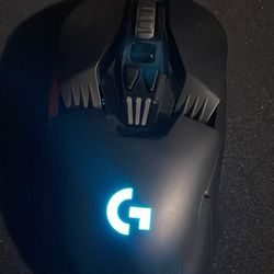 G903: lightning speed 